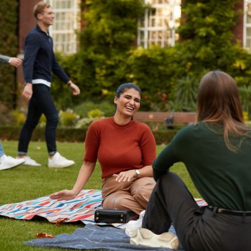 Regent's University London